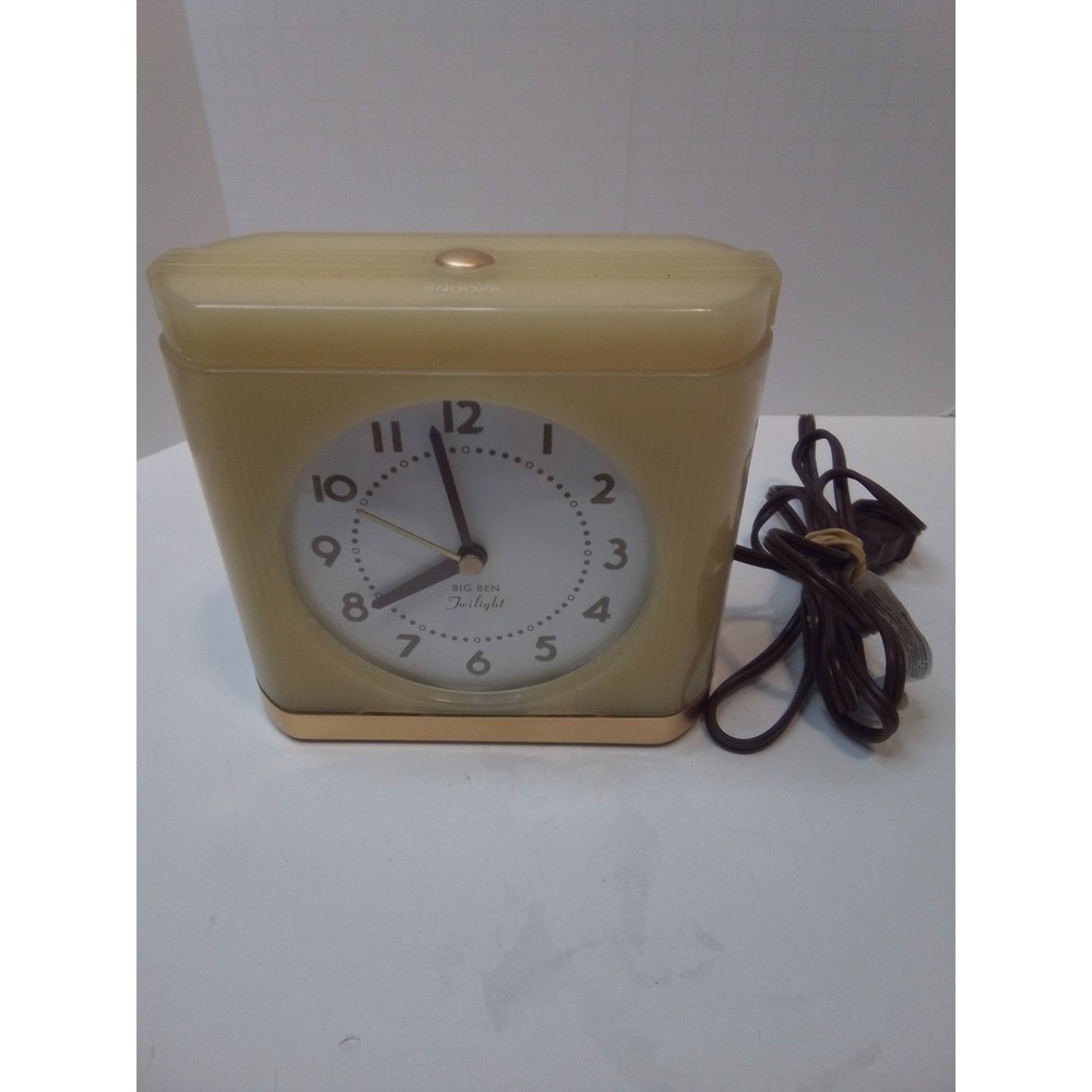 Westclox Big Ben Twilight Alarm Clock Art Deco Model 43002 Used Tested